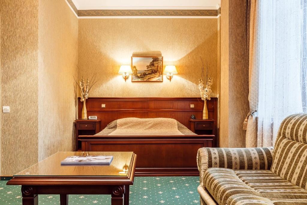 Отель Бизнес Отель Краснодар